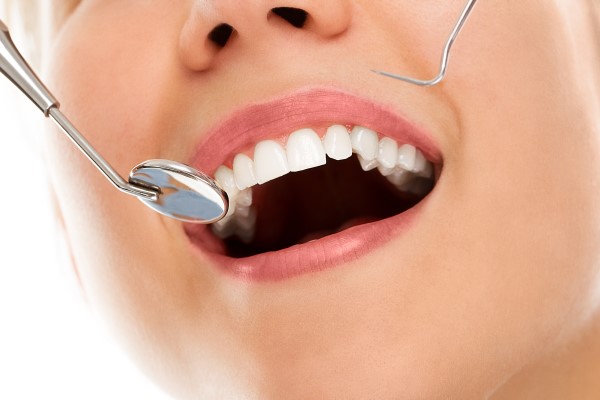 মুখ ও দাঁতের সার্বিক পরীক্ষা - Azam's Dental Care